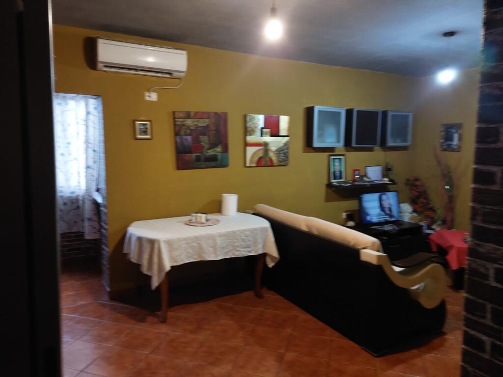 Shitet Apartament 3+1+1 Ballkon