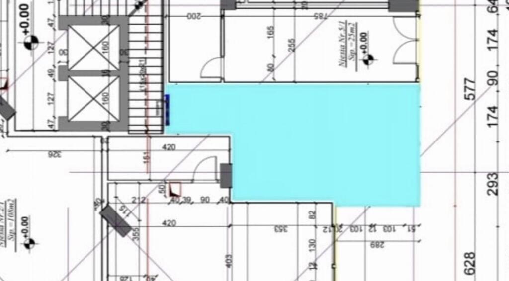 📣 VENDESI Locale Commerciale (NEGOZIO) 📍 Vicino a Vila Gold 🛣️ Via "Dibres" ✨