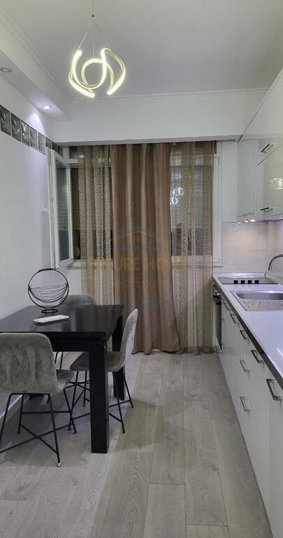 Qera, Apartament 2+1, Liqeni i Thate, Tiranë.