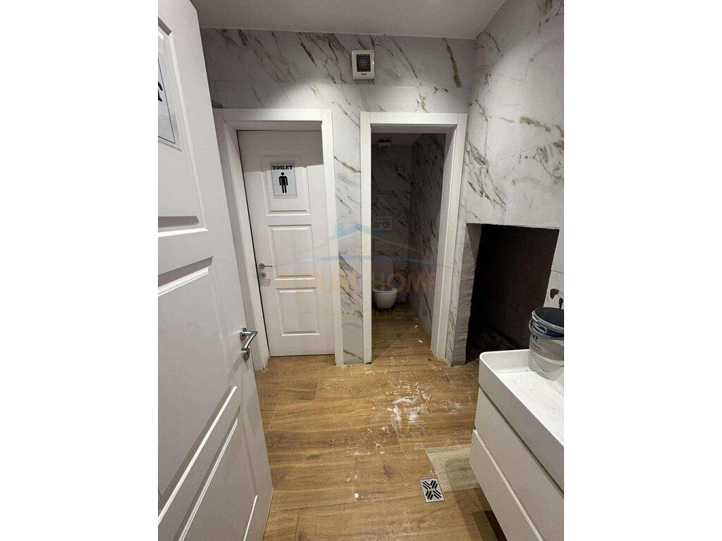 Qira Ambient Komercial , Astir, Jolla e Re