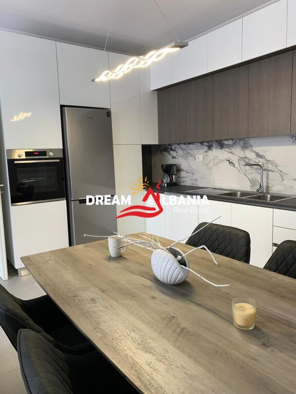 Appartamento 2+1 +Posto Auto in affitto in Via Peti, Lago Asciutto – Tirana (ID 42215419)