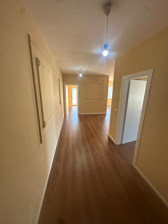 Occasione/ appartamento in Vendita Stadio Durres