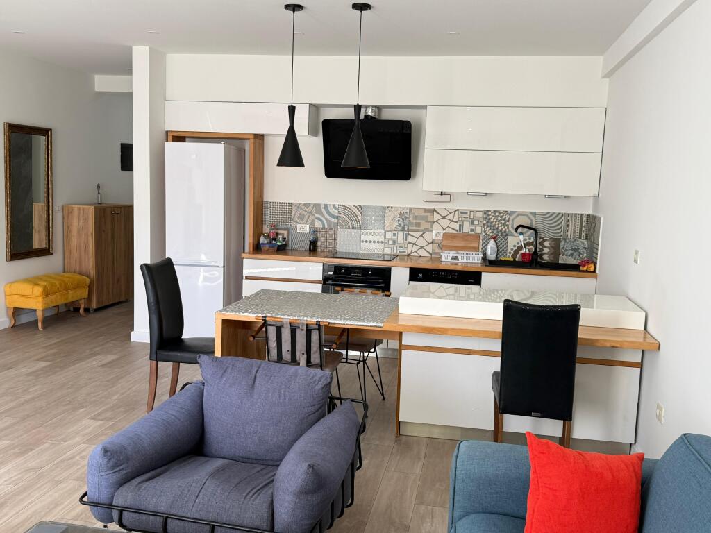 Apartament me qira 2+1+2 – Rezidenca Kodra e Diellit 2