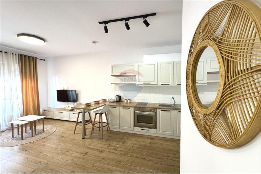 Apartament 1+1 për Qira –Pazari i Ri