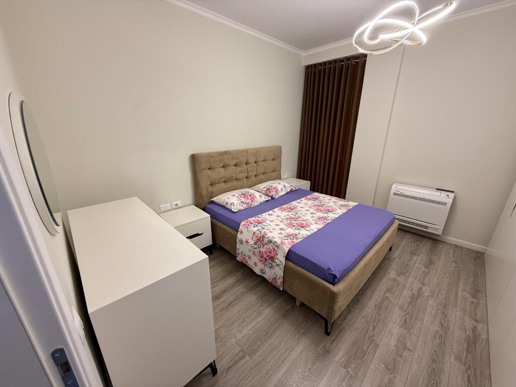Apartament me qera 2+1+2 Quartum Residece