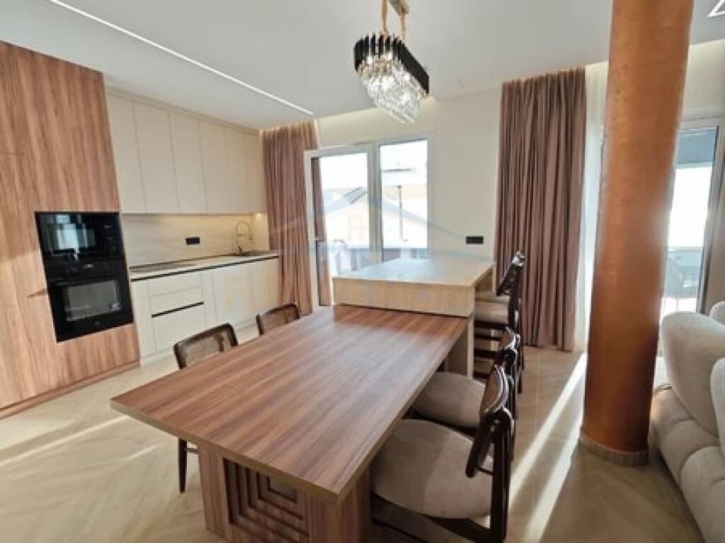 Apartment 2+1+2+Parking Space for sale in Durres