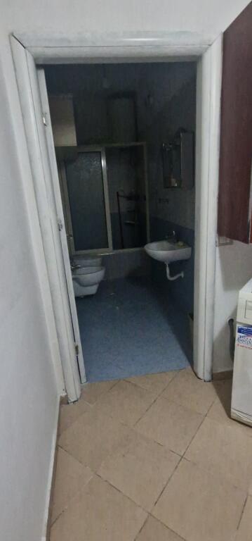Apartament 2+1, Fresku!