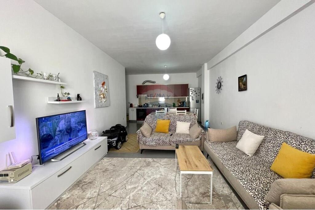 Furnished 2+1 apartment at KMY, Yzberisht!