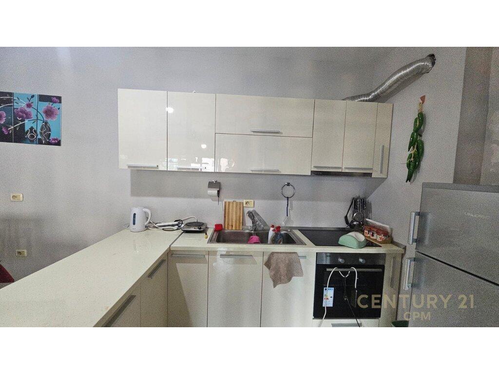 🏢 Apartament 1+1 për Shitje – Bulevardi i Ri, Tiranë