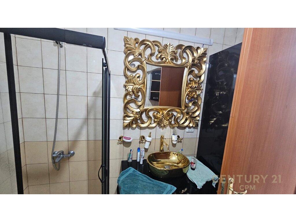 🏢 Apartament 1+1 për Shitje – Bulevardi i Ri, Tiranë