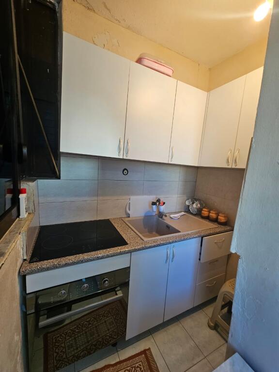 🏡 Jepet me qira super apartament në zonën më të mirë të Durrësit!