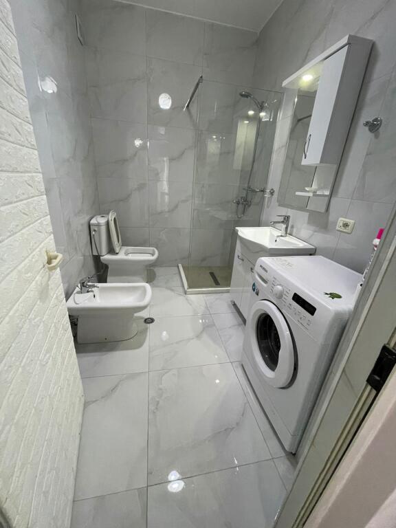 Apartment 1+1 for rent at Liqeni i Thate