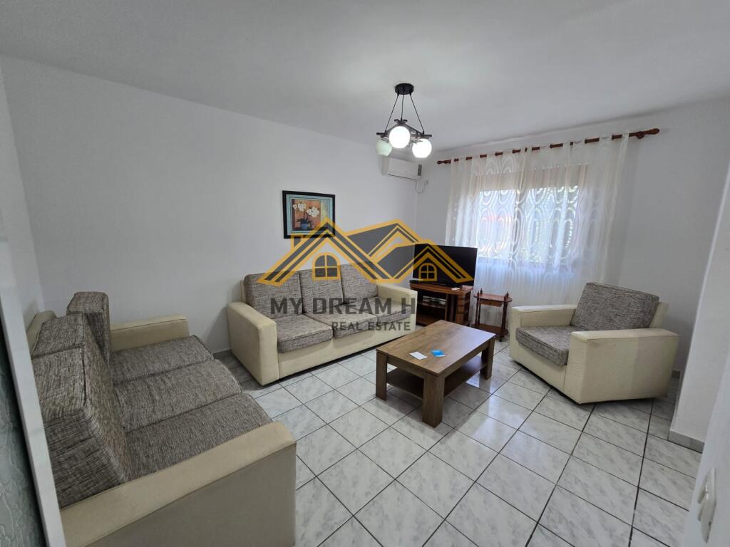 JEPET ME QIRA APARTAMENT 1+1 PRAN VALA PARK