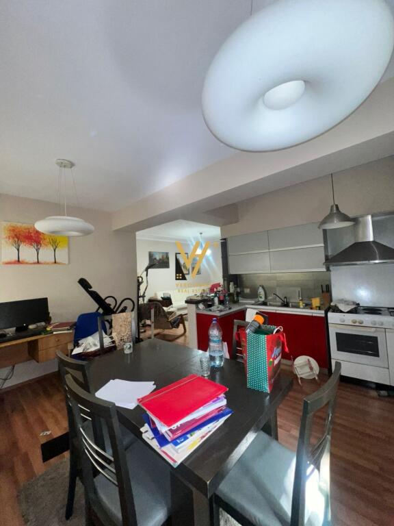 JEPET APARTAMENT 2+1 ME QIRA NE DON BOSKO 500 EURO