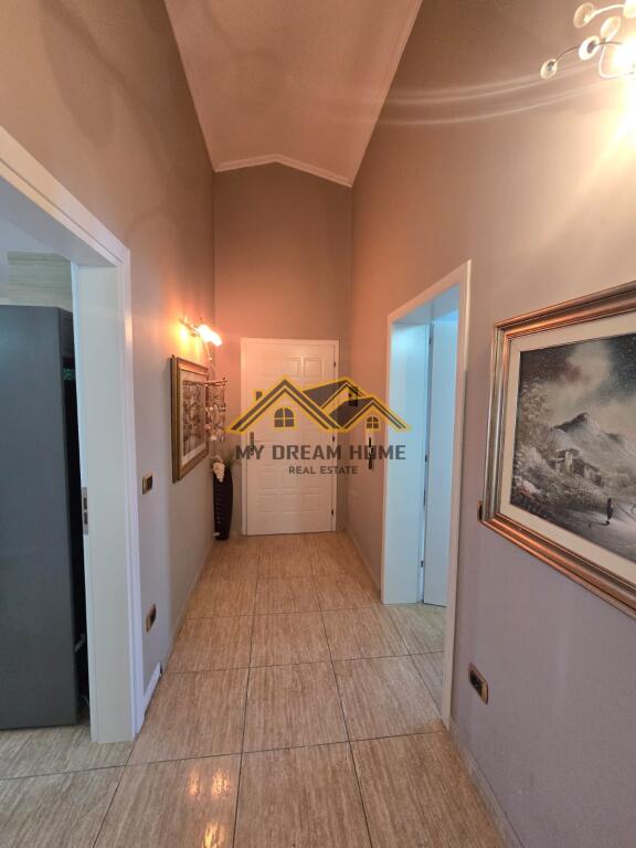 JEPET ME QERA APARTAMENT 2+1+2T SPITALL DURRES!