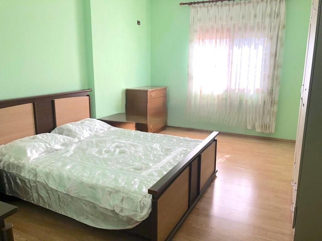 AFFITTASI APPARTAMENTO 2+1 IN VIA JORDAN MISJA 370 € /Mese