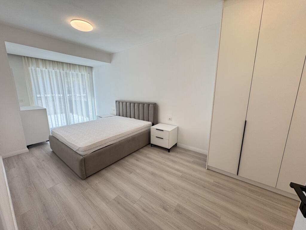 JEPET ME QIRA APARTAMENT 2+1+2 POSTE PARKIMI !!