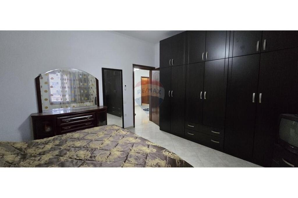 Jepet me qira apartament (2+1) Selite