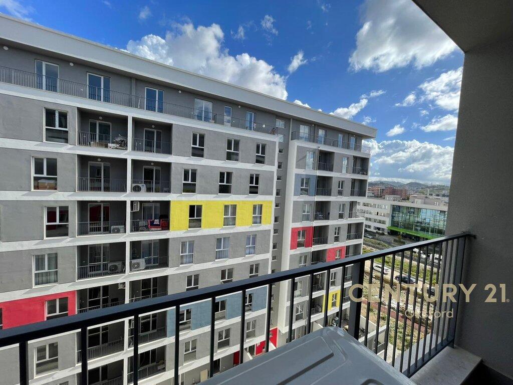 Apartment 3+1+2 for RENT in Univers City!