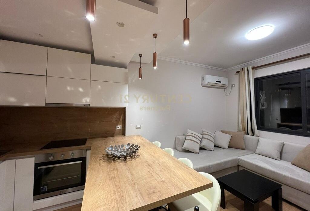 Apartament me qira 1+1 , Ish Stacioni i Trenit