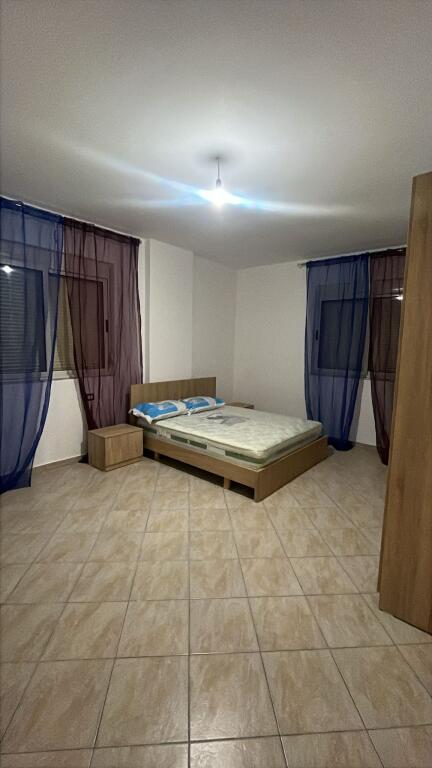 🏖️ Jepet me qira super apartament me pamje spektakolare në Plazh, Durrës! 🌅