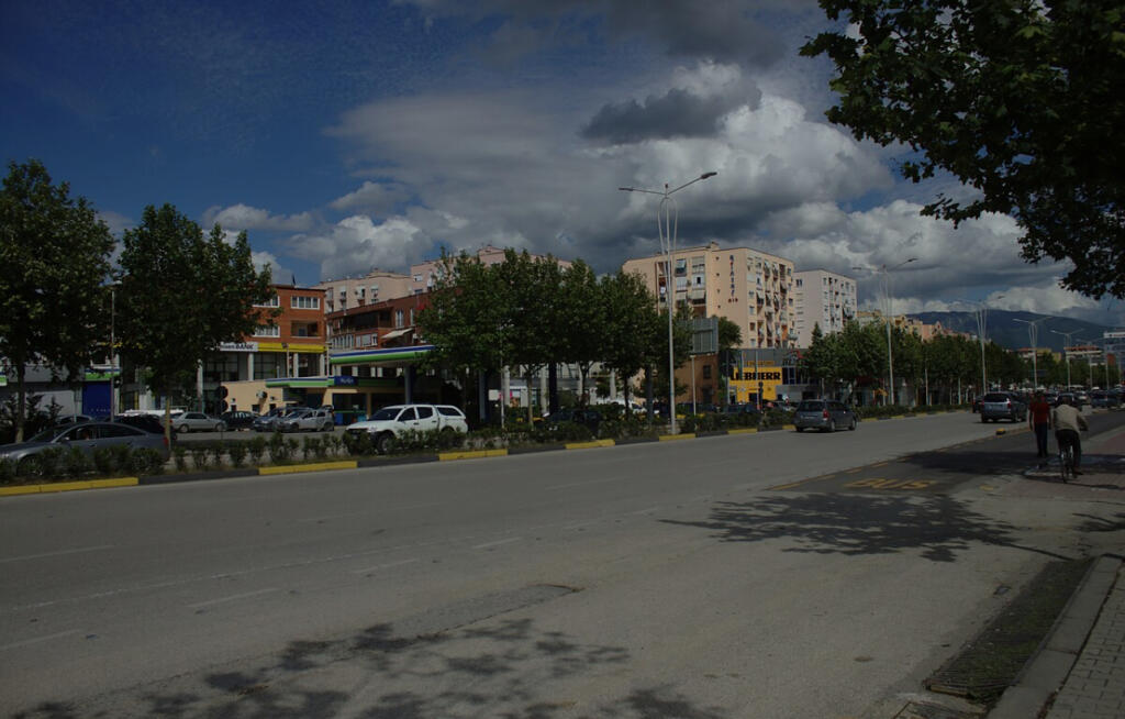 OPPORTUNITY—BUSINESS PREMISES NEXT TO THE ROAD OF DRITAN HOXHA