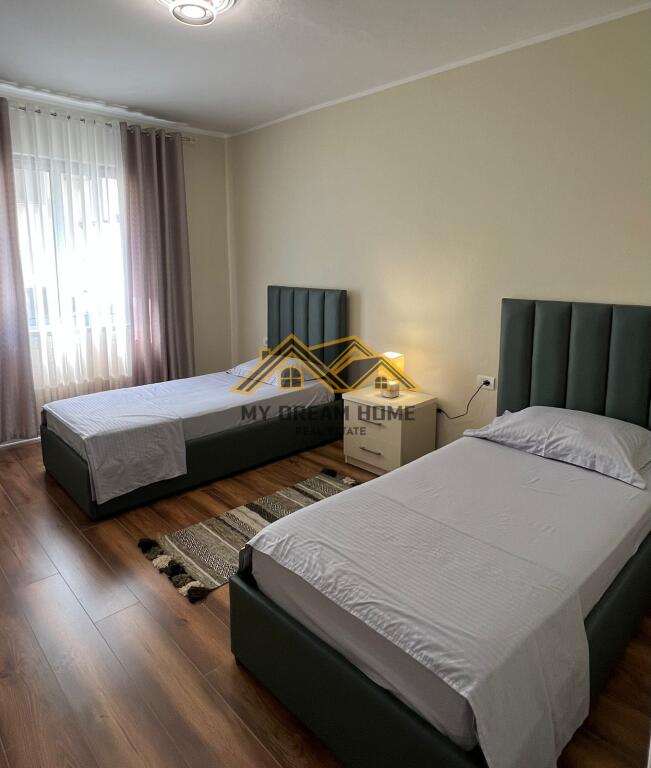 Shesim Super Apartament 2+1 Prane Stacionit Trenit Durres!