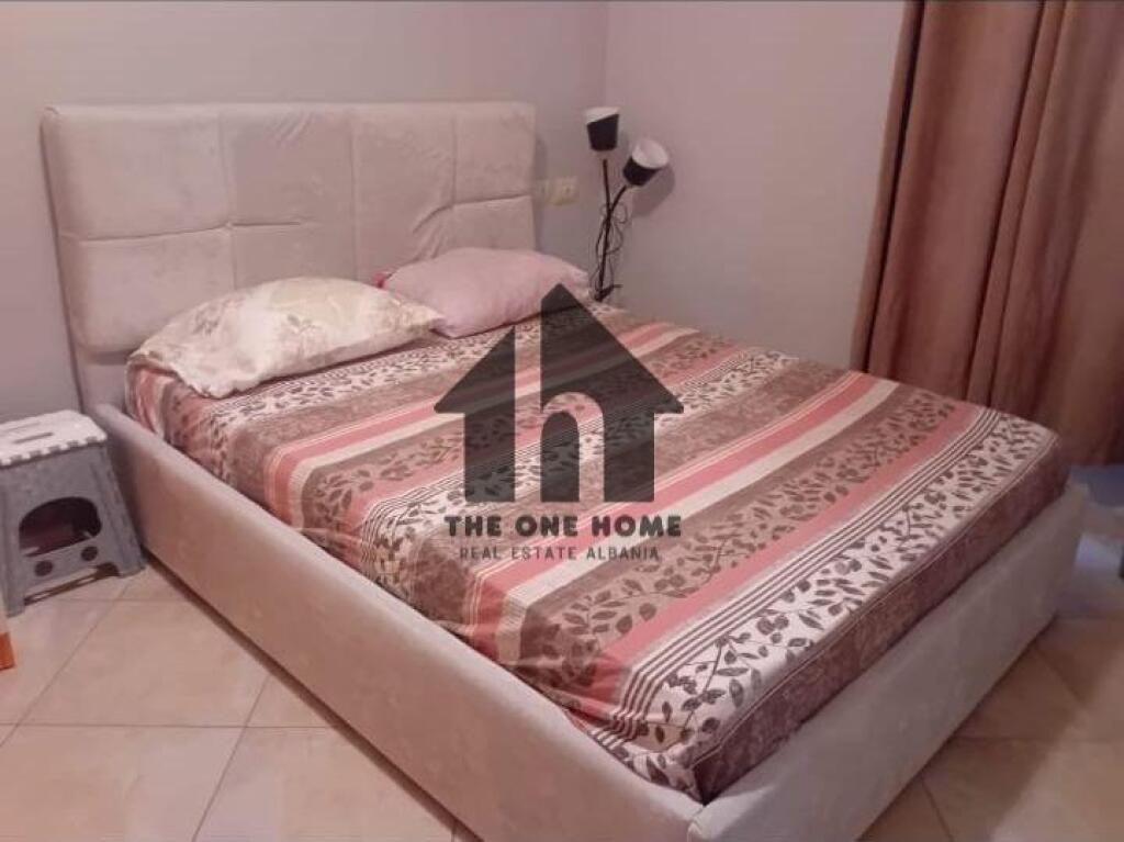 Rent 1+1 Yzberisht - Nela Pastry Shop.