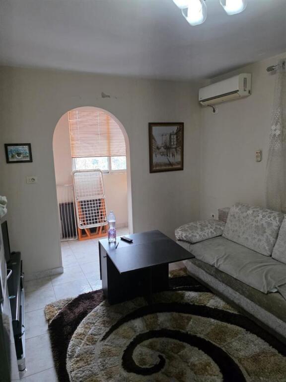 🏢Rruga Bardhyl,prane Bar Oslo jepet me qera apartament 1+1,i mobiluar 420Euro