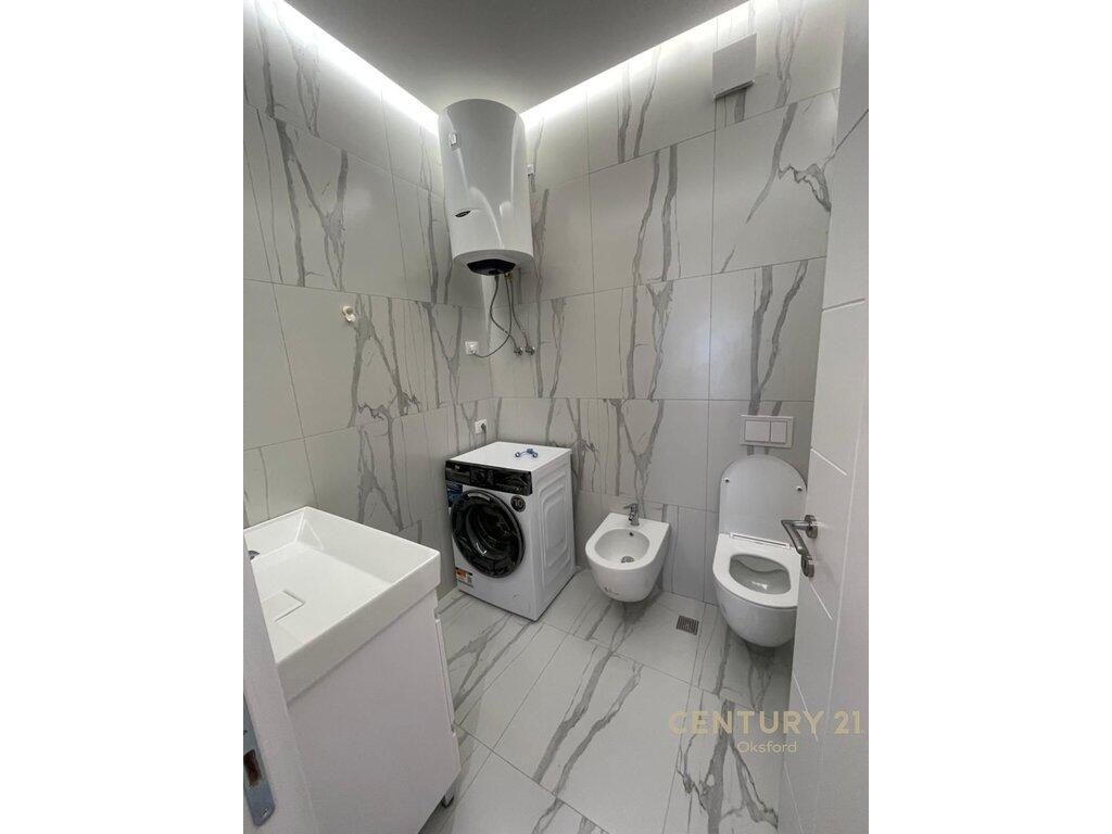 Apartment 3+1+2 for RENT in Univers City!