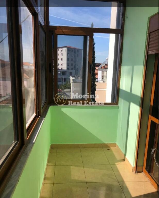 Qera, Hyrje Private, 2+1,Jordan Misja , 370  euro/muaj