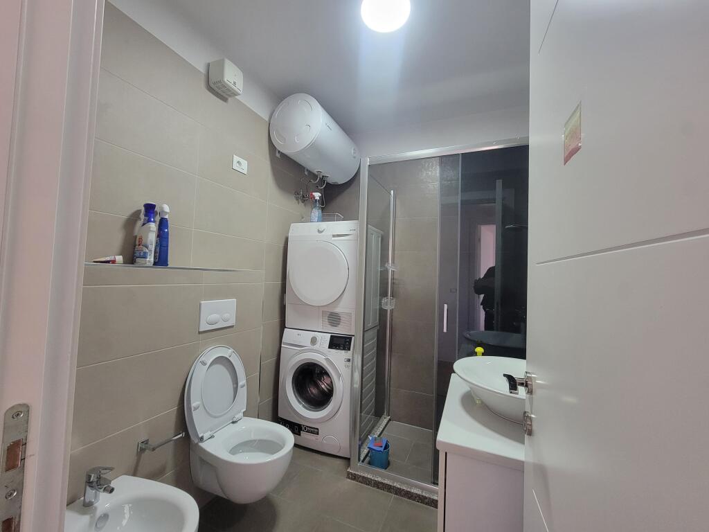 Appartamento 2+1 in affitto in via Salea