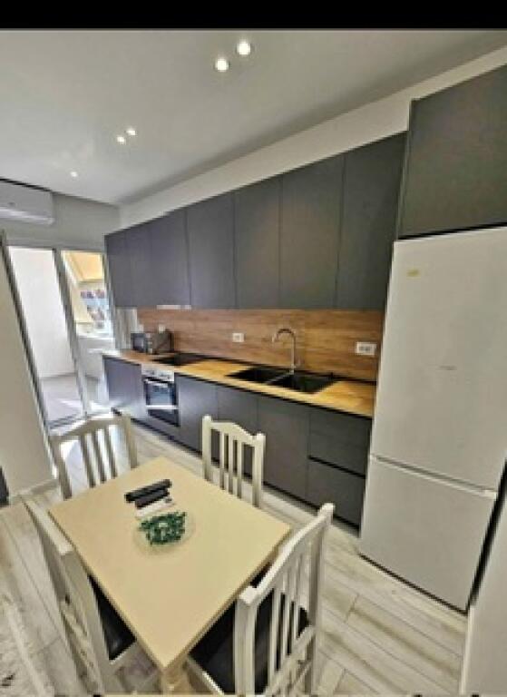 Apartment newly furnished in Shkoze 2+1 with 450