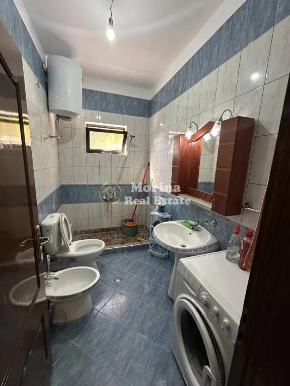 Qera, Hyrje private , 1+1 | 5 Maji , 450 €/muaj