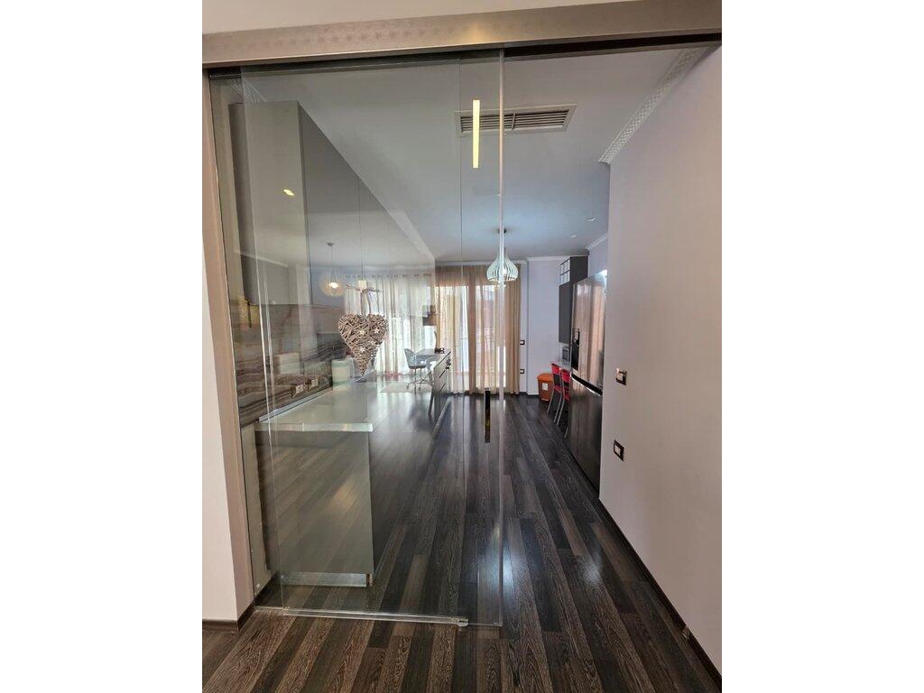 Affitto, Appartamento 2+1+Posto Auto, Via dei Kosovari