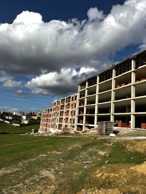 Shitet Super Apartament 2+1 në Paskuqan