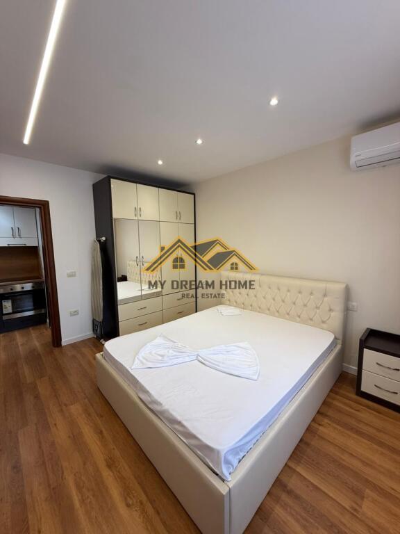 SHITET APARTAMENTI 1+1 PLAZH DURRES