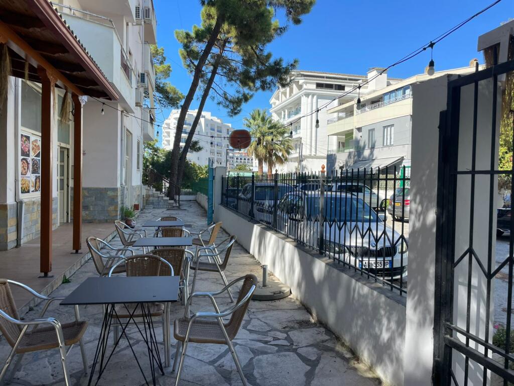 LOCALE IN AFFITTO A GOLEM