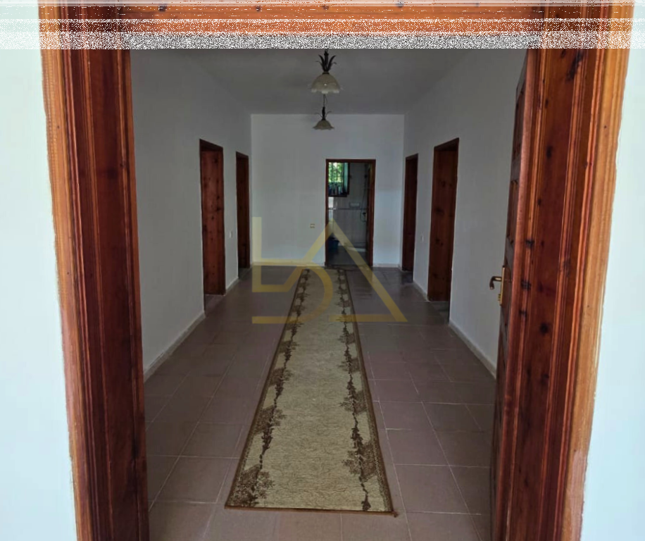 Villa in Vendita – Durazzo, Quartiere 13, Spiaggia