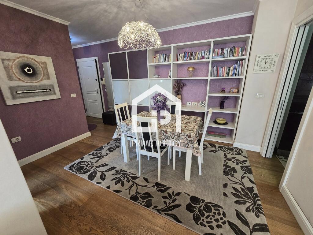 JEPET ME QERA:  APARTAMENT 2 +1+2 / ZONA: MOZAIKU TIRANES📍