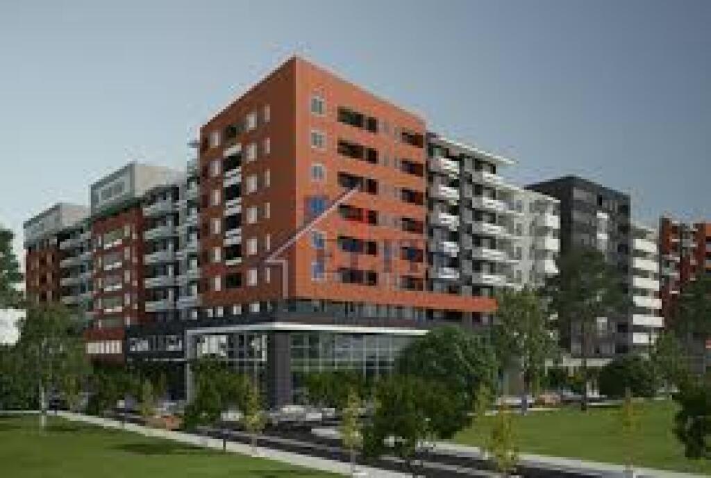 JEPET ME QIRA DYQAN CORNER TEK TIRANA GOLDEN PARK 3 !