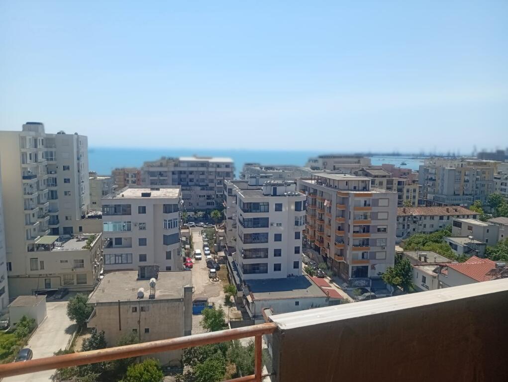 🏖️ Jepet me qira super apartament me pamje spektakolare në Plazh, Durrës! 🌅