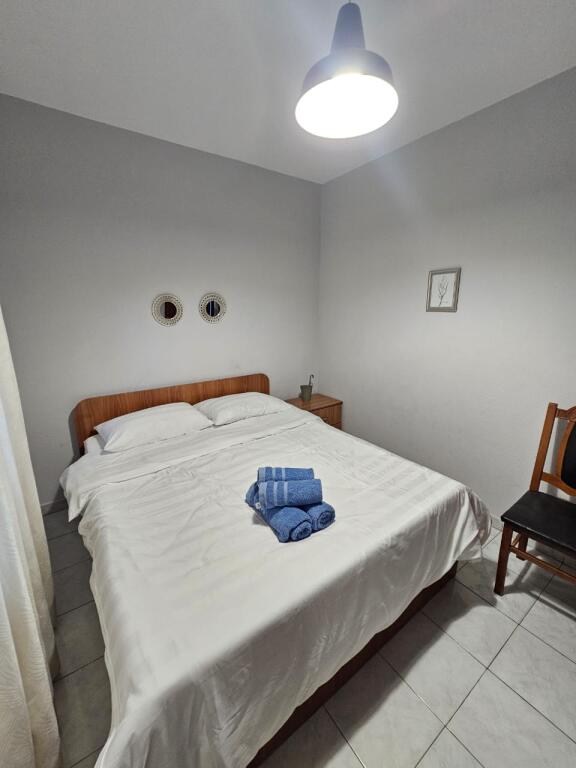 Affitto a lungo termine, Appartamento 1+1 sulla spiaggia Iliria