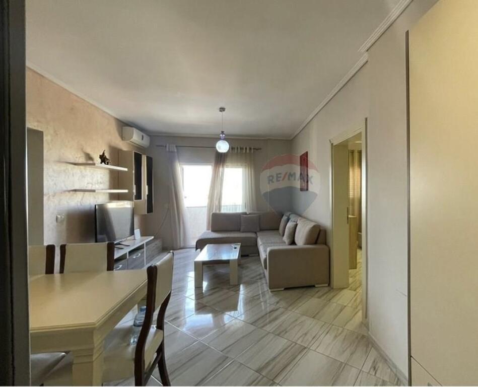 Apartament 2+1 me qira tek Myslym Shyri