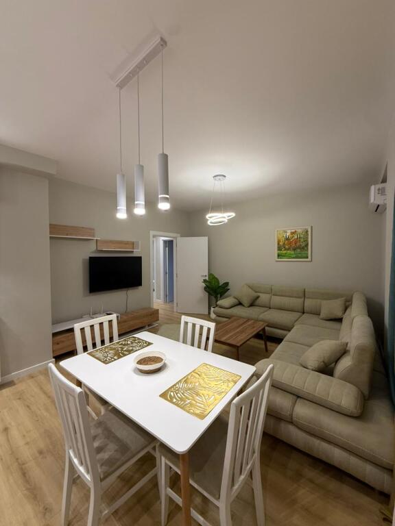 Apartament 1+1 per qira ne Astir