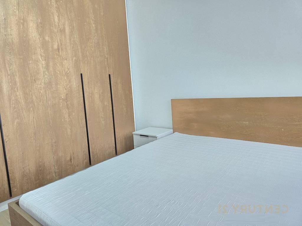 Appartamento moderno 2+1+2+ Posto auto, vicino alla Scuola Rossa.