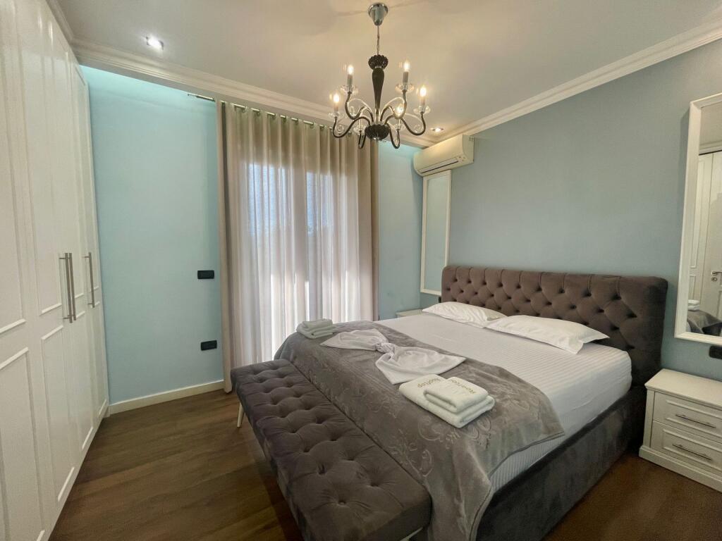 Appartamento 2+1 in affitto nel centro, in via Kajo Karafili.