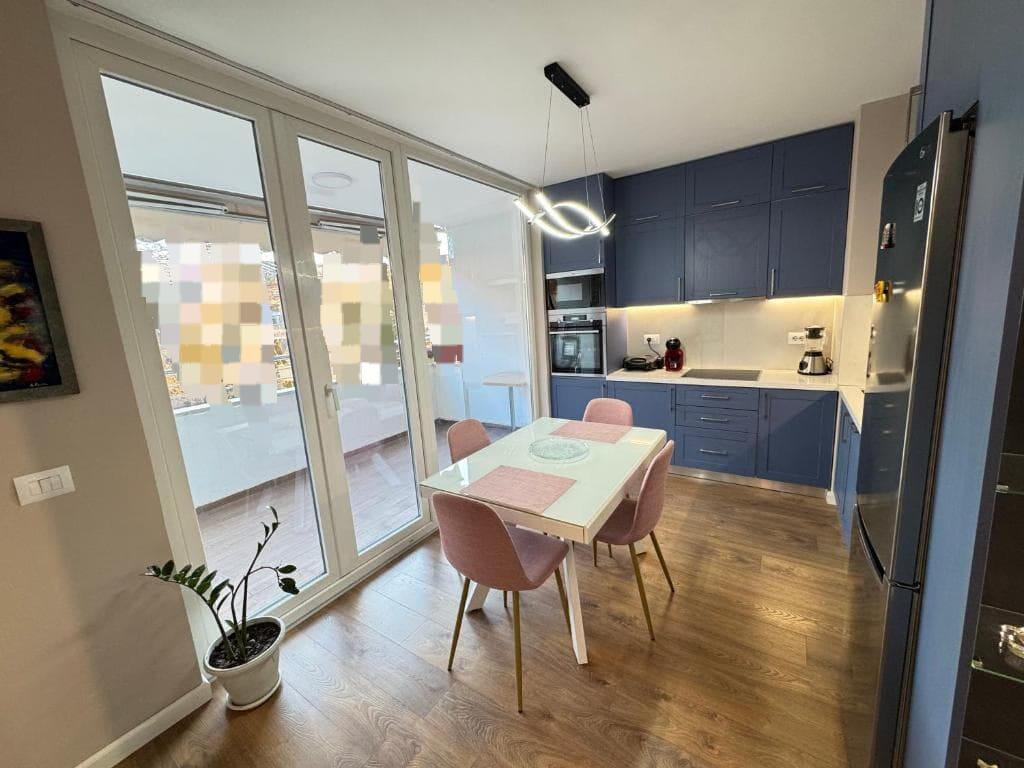 Apartament Me Qera 2+1 ne Myslym Shyri (ID B2201562) Tirane