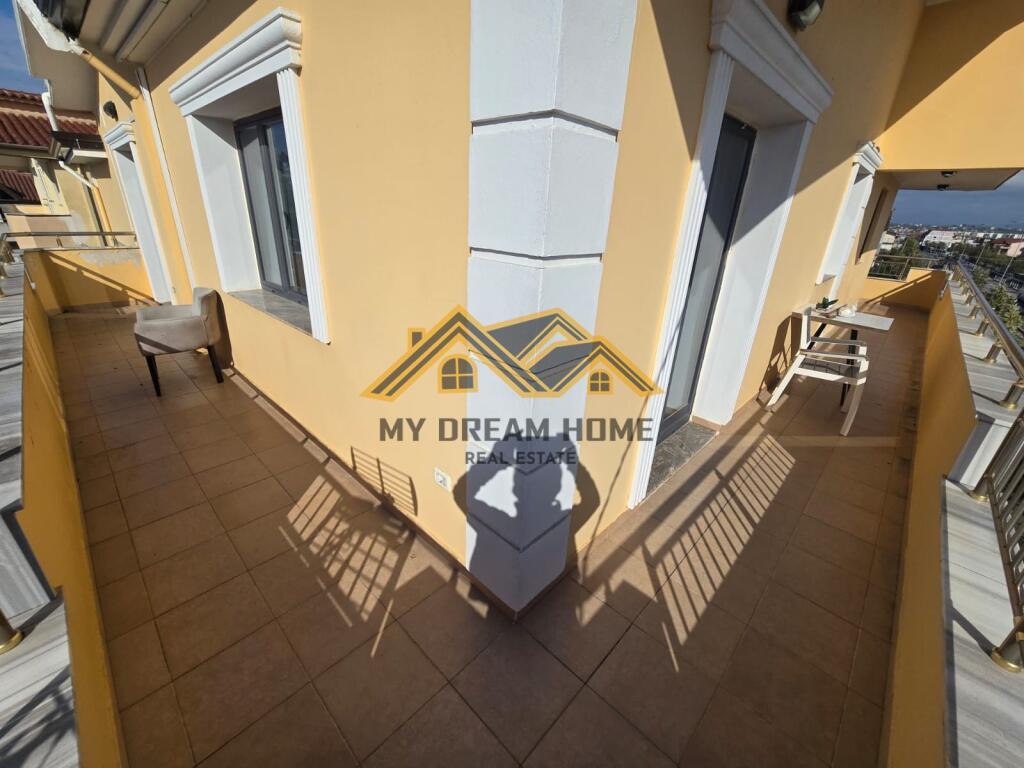 JEPET ME QERA APARTAMENT 2+1+2T SPITALL DURRES!