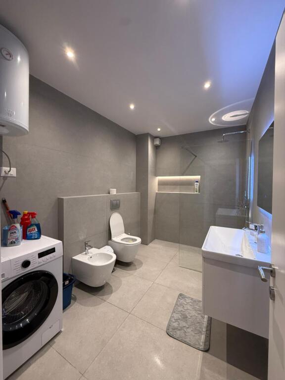 🏡 Apartment 1+1 for rent in Astir, Tirana💶 Price: 550 € / month